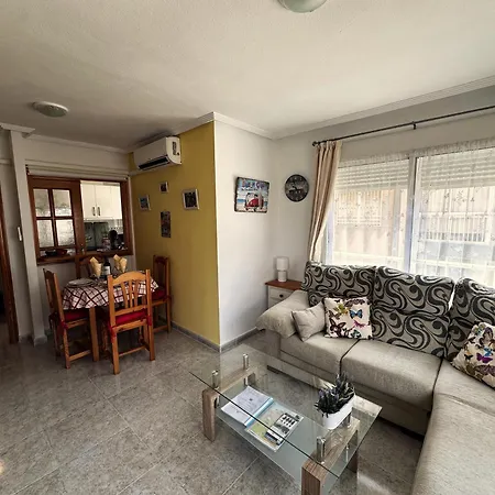 Leandros Seaside تورّيفيِخا