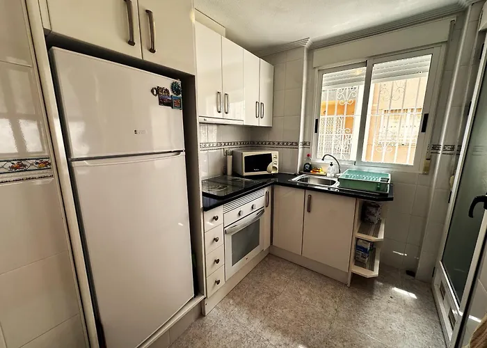 Leandros Seaside Appartement *