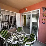 Leandros Seaside Торевьиа