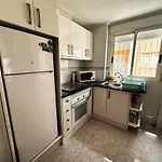 Leandros Seaside Апартаменты *