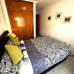 Апартаменты Leandros Seaside